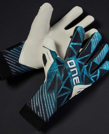 Sale of One Gloves soccer goalkeeper gloves