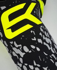 Diseño sin costuras en neopreno resistente – EK Impact Volt Diseño sin costuras en neopreno resistente – EK Impact Volt
