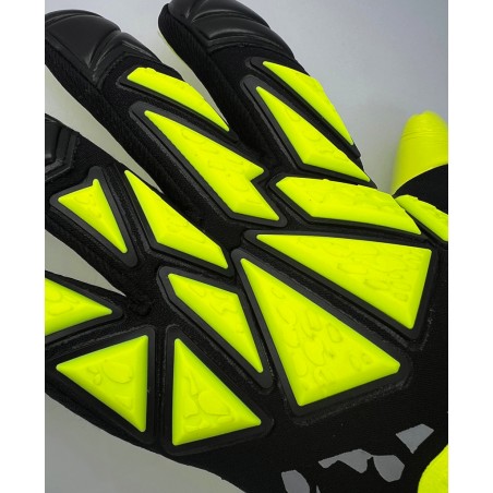 Dorso reforzado con diseño 3D – EK Impact Volt