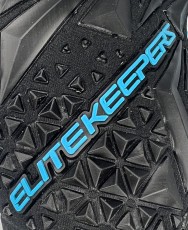 Detalle del dorso con logo Elitekeepers en relieve – guantes EK Persa Aqua Detalle del dorso con logo Elitekeepers en relieve – guantes EK Persa Aqua