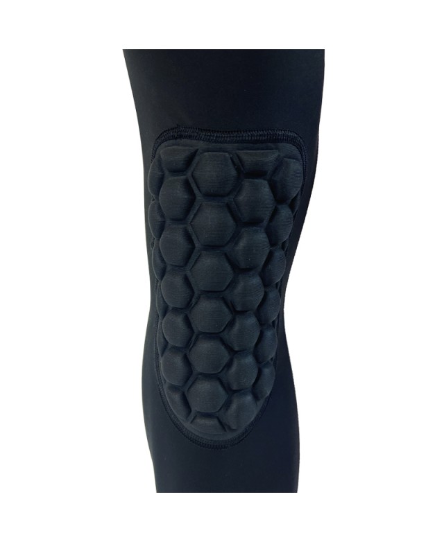 High-density side padding for superior impact absorption and hip protection. High-density side padding for superior impact absorption and hip protection.