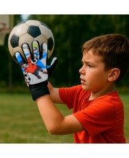 Kid wearing Elitekeepers Basic Kiddo goalkeeper gloves during training, improving grip and reflexes. Kid wearing Elitekeepers Basic Kiddo goalkeeper gloves during training, improving grip and reflexes.