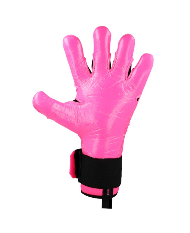 Geometric backhand detail of the EK BLOSSOM gloves.