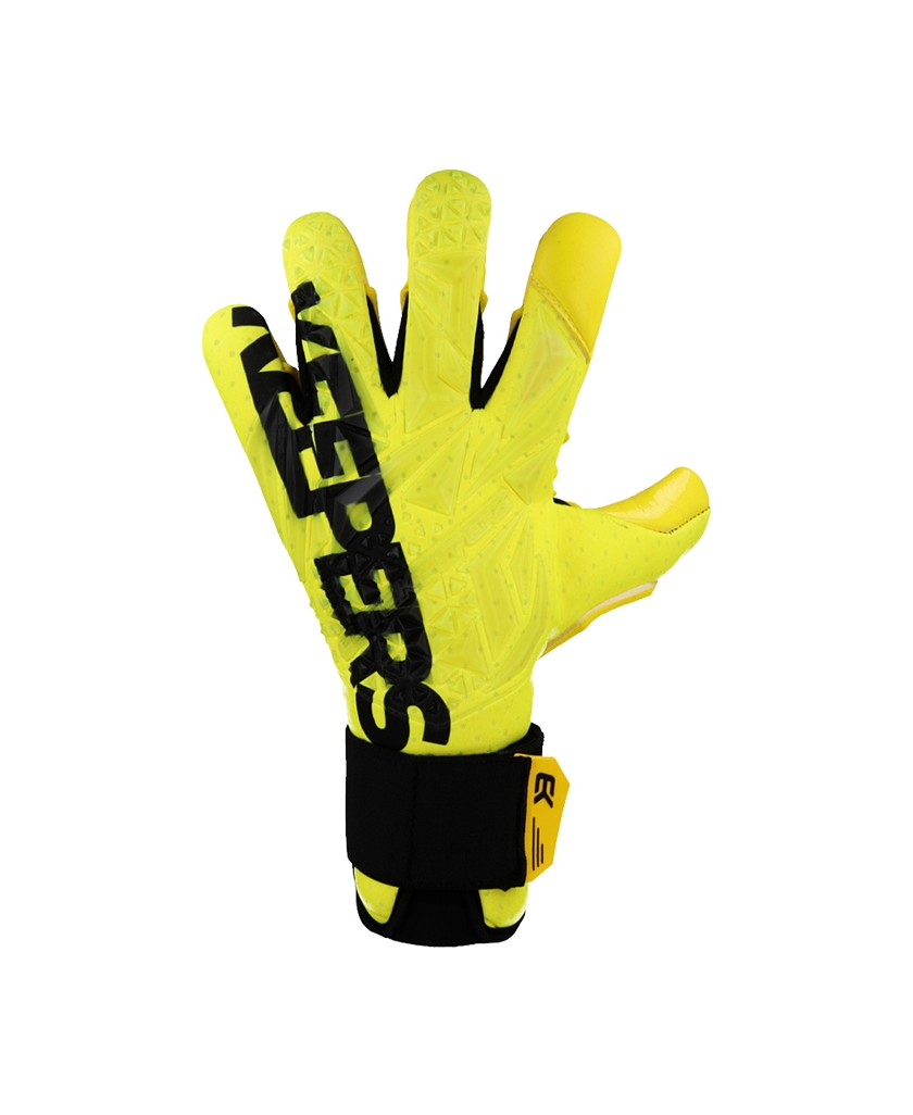 EK LIGHTNING – Professional yellow latex palm for maximum grip and fast reactions.
