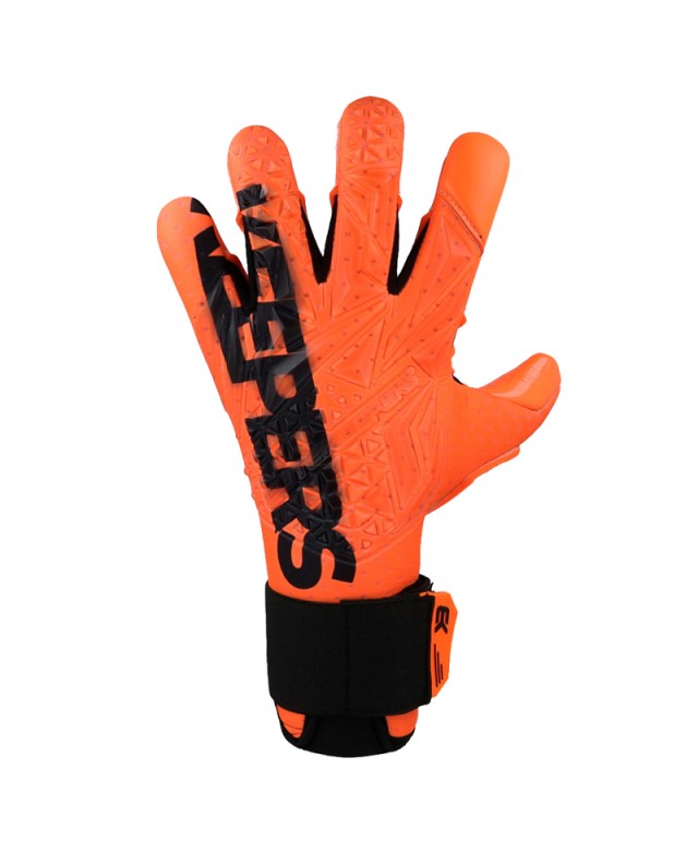EK SOLAR – Professional orange latex palm for maximum grip and performance.