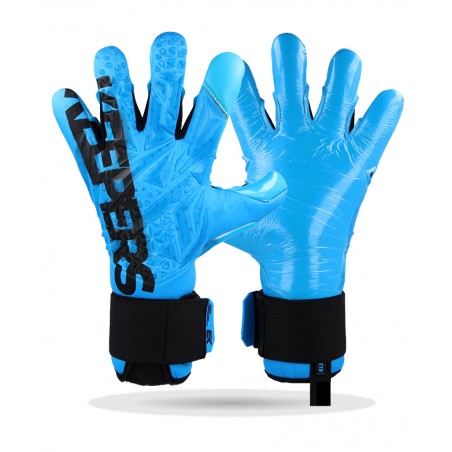 Double-wrap wrist strap of the EK TSUNAMI.