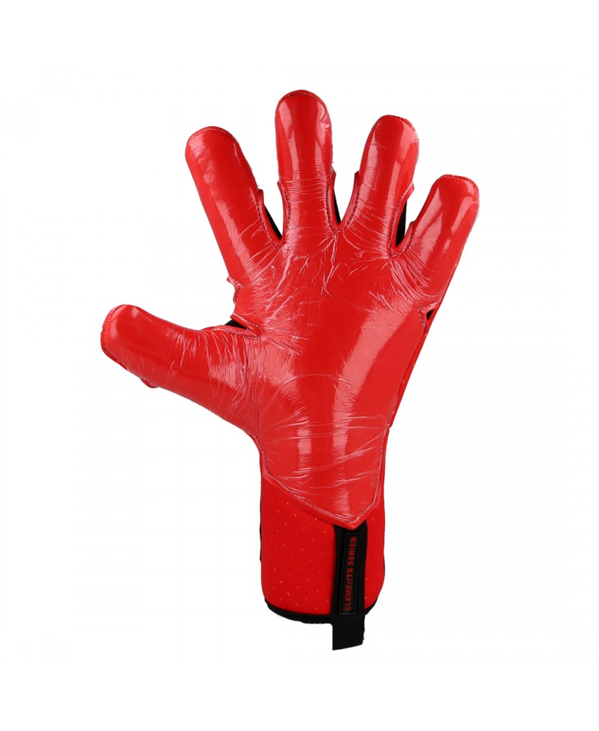 EK INFERNO palm with professional red EK CONTACT SUPERGRIP III latex.