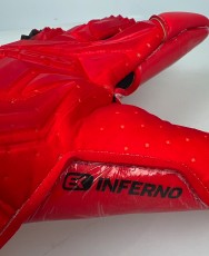 Elitekeepers EK INFERNO goalkeeper gloves – Elements Series, red model with hybrid cut and 3D silicone.
