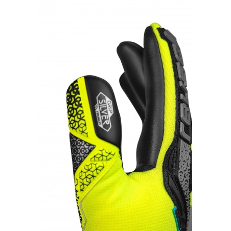 Reusch Attrakt Freegel Silver GK25 goalkeeper gloves
