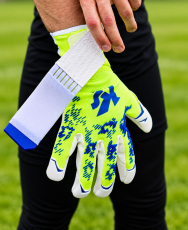 Portero con guantes KEEPERsport Champ Elite Power y opiniones de usuarios